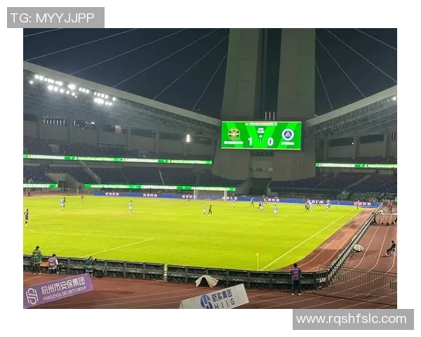 群星汇聚荣耀之球尽显传奇风采演绎绿茵巅峰梦想