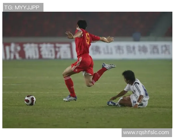 中国男足球星前十名排名揭秘，谁才是真正的中国足球代表人物